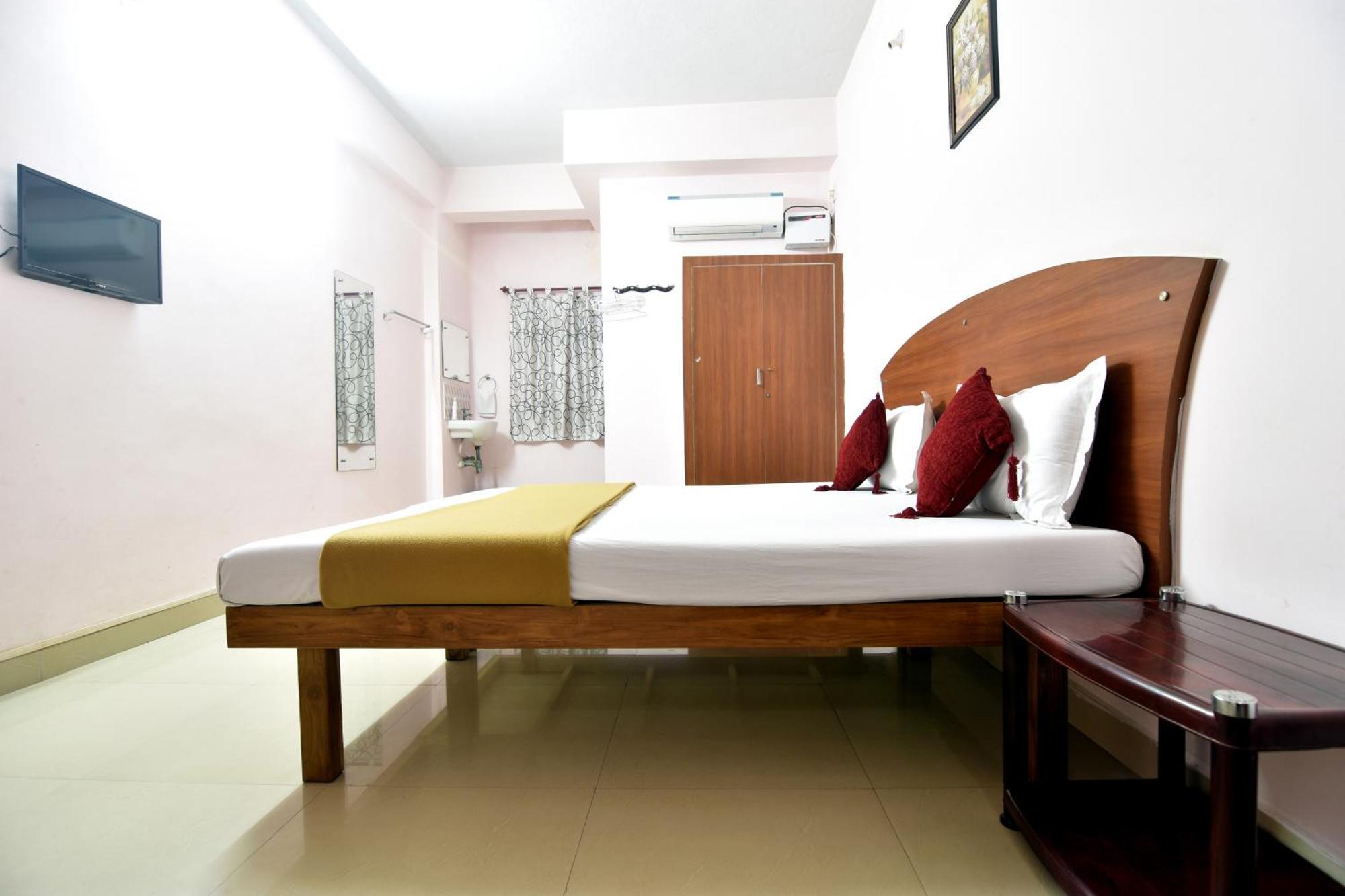 Royal Green Accommodation Chennai Airport Экстерьер фото