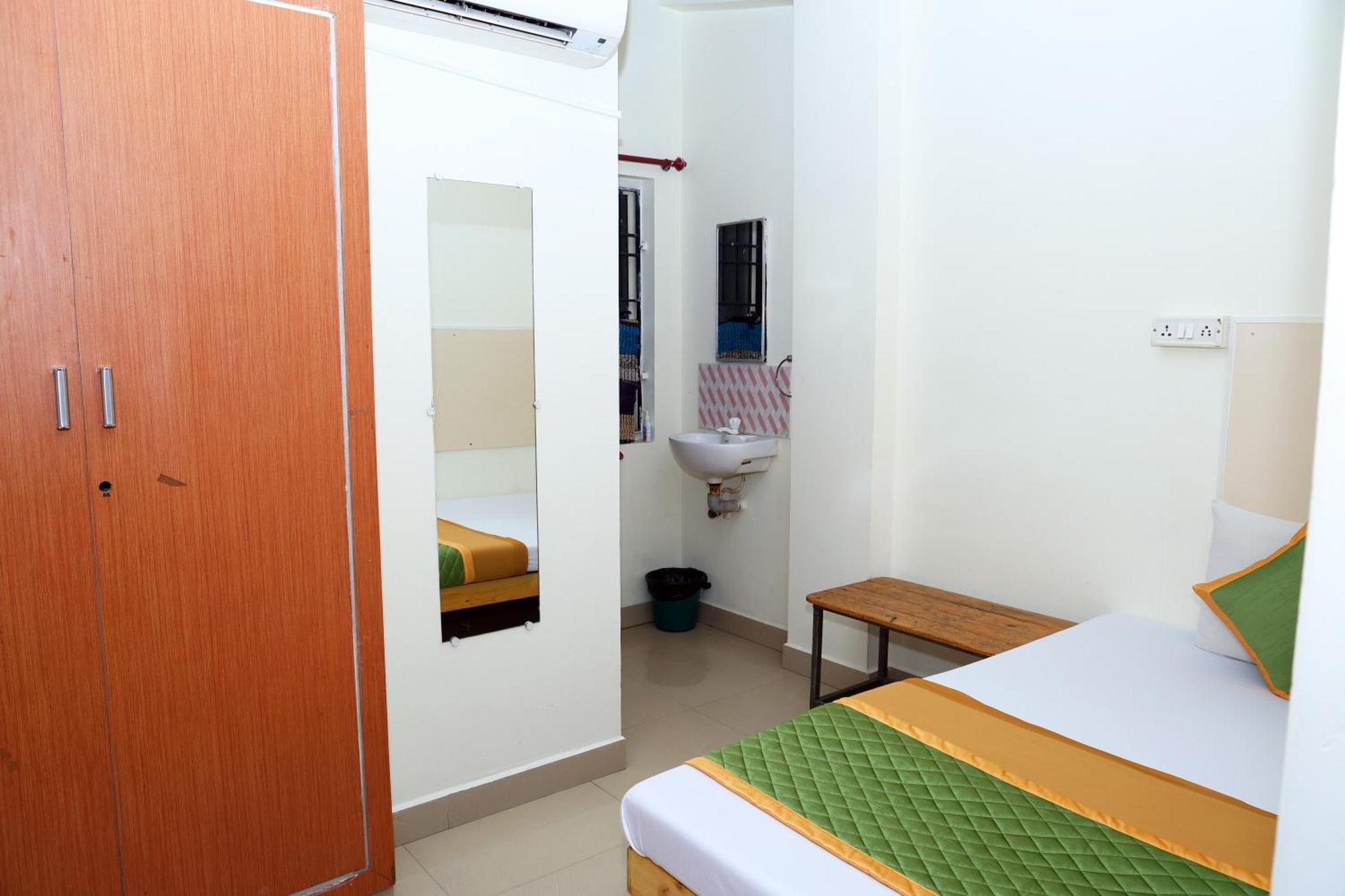 Royal Green Accommodation Chennai Airport Экстерьер фото