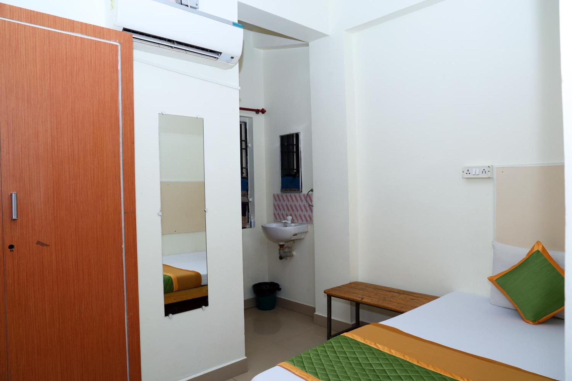 Royal Green Accommodation Chennai Airport Экстерьер фото