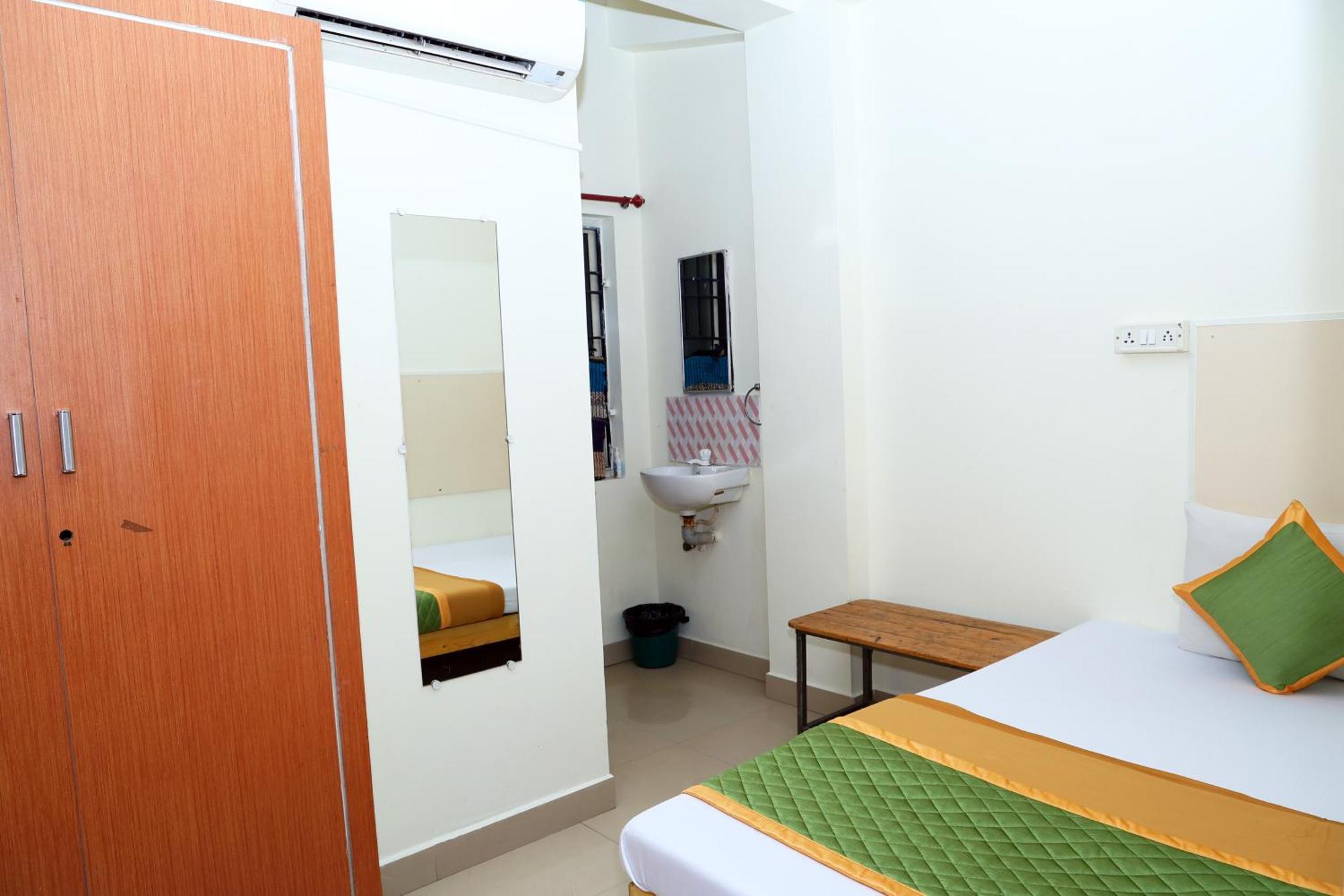 Royal Green Accommodation Chennai Airport Экстерьер фото